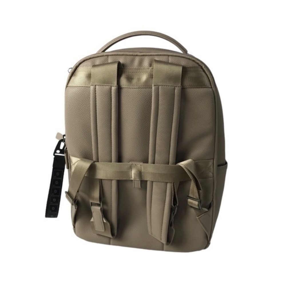 Gry Mattr by Joe Mimran Travel Essentials Backpack - Picture 3 of 9